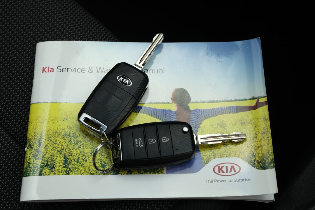 2016 Kia Cerato S, Automatic, 86043 km, Key Close-up