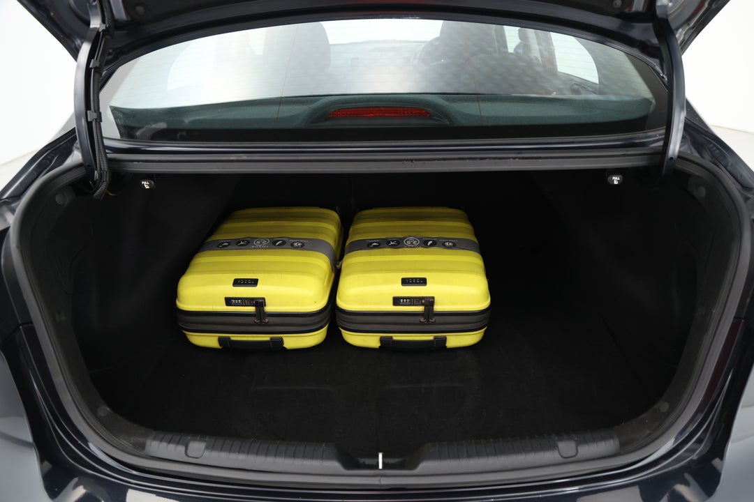 2016 Kia Cerato S, Automatic, 86043 km, Boot Inside View with Luggage