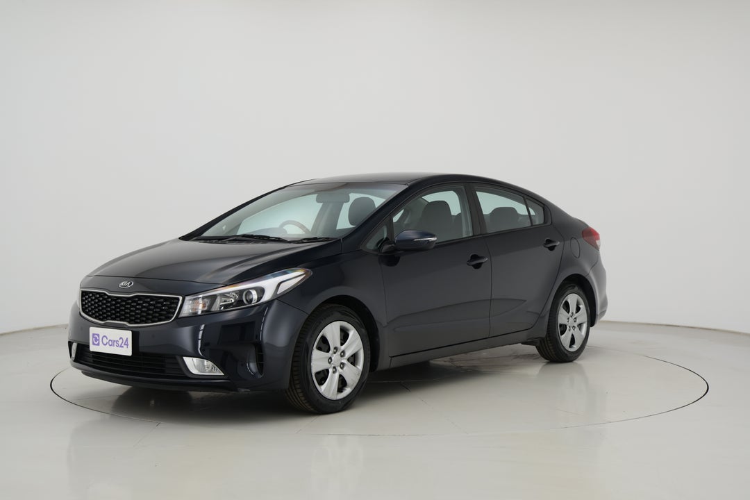 2016 Kia Cerato S, Automatic, 86043 km, Left Front Diagonal (45- Degree) View