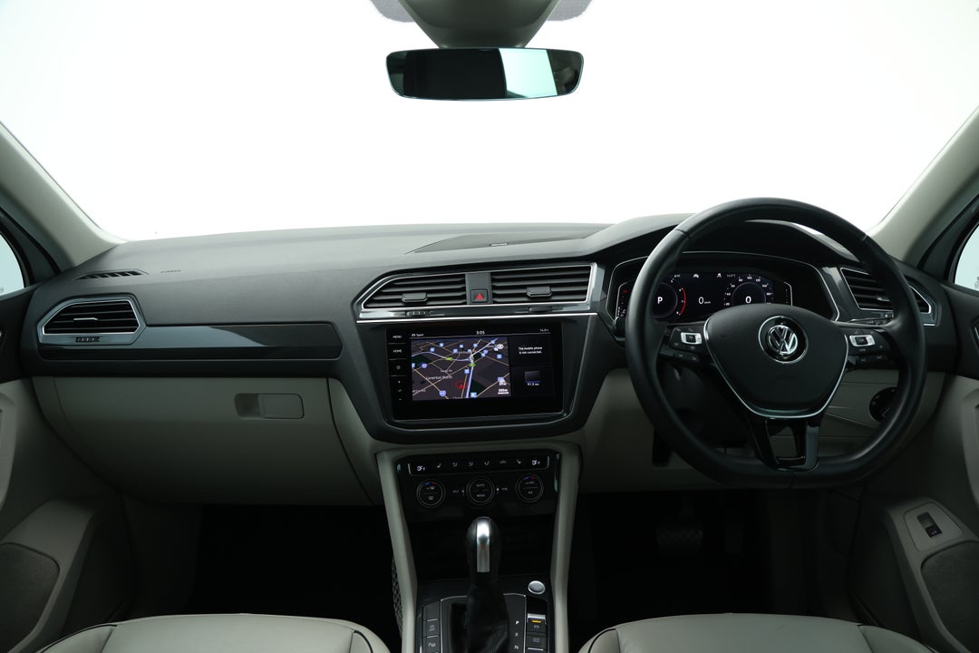 2020 Volkswagen Tiguan 162 Tsi Highline, Automatic, 75127 km, Dashboard View