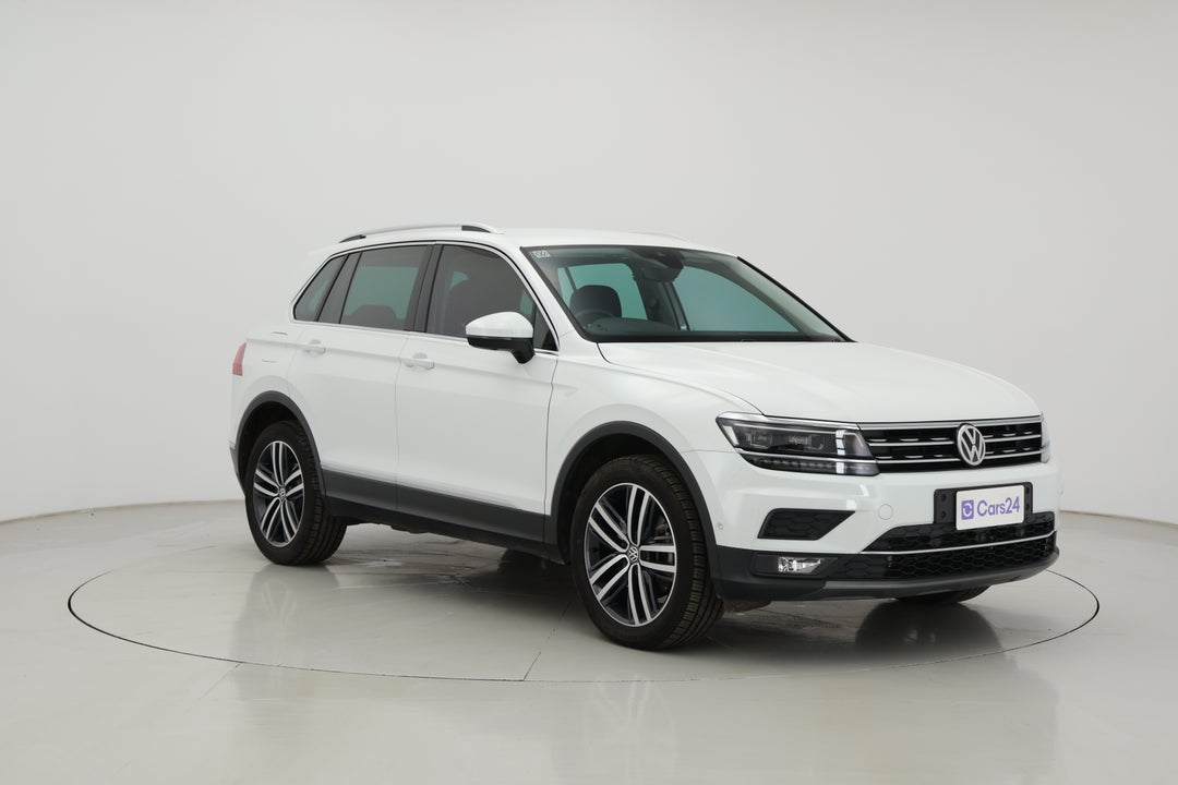 2020 Volkswagen Tiguan 162 Tsi Highline, Automatic, 75127 km, Right Front Diagonal (45- Degree) View