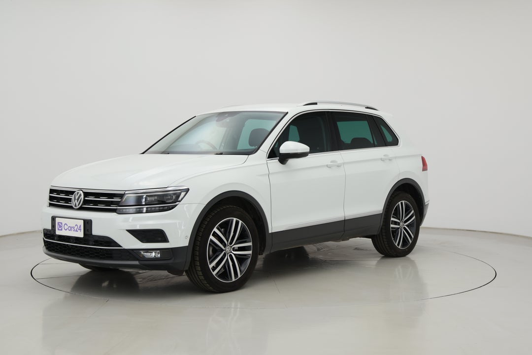 2020 Volkswagen Tiguan 162 Tsi Highline, Automatic, 75127 km, Left Front Diagonal (45- Degree) View