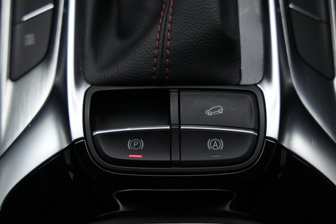 2022 MG HS Excite X, Automatic, 46802 km, Handbrake