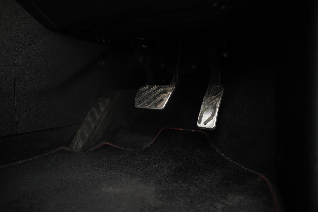 2022 MG HS Excite X, Automatic, 46802 km, Pedals and Footmat