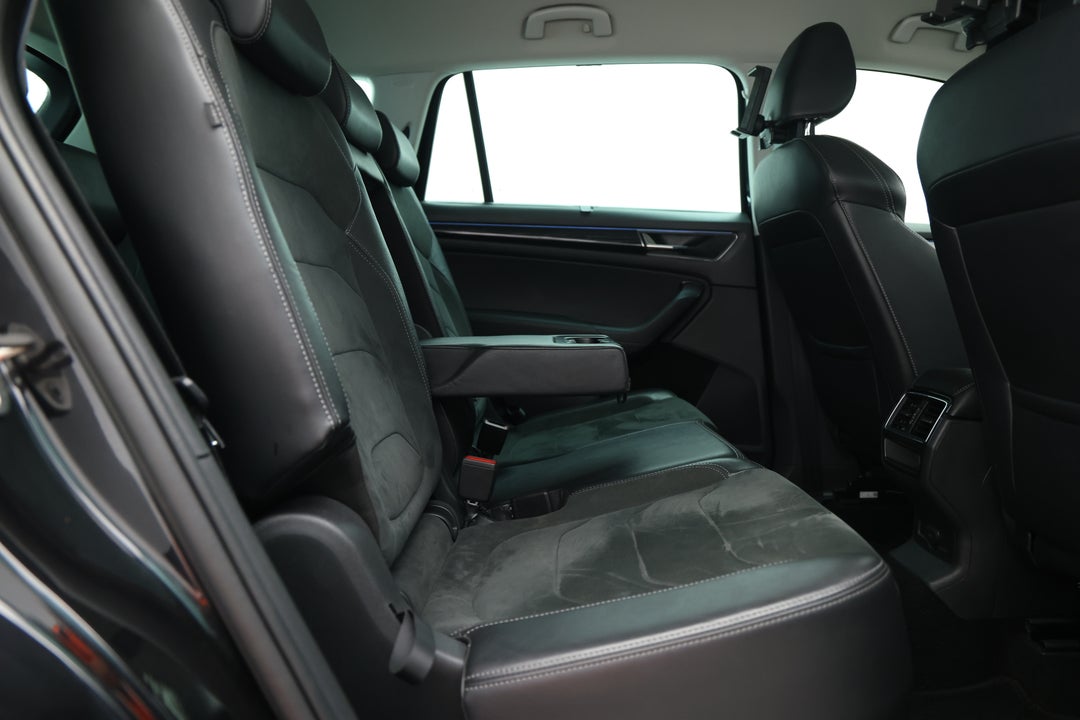2020 SKODA Kodiaq 132 Tsi (4x4), Automatic, 67210 km, Right Side Rear Door Cabin View