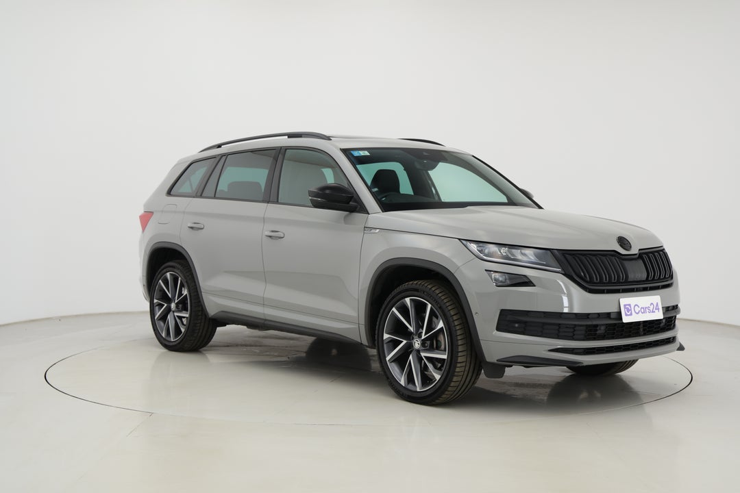 2020 SKODA Kodiaq 132 Tsi Sportline (4x4), Automatic, 87638 km, Right Front Diagonal (45- Degree) View