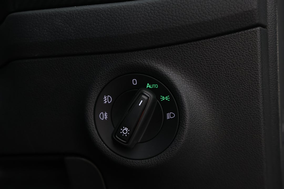 2020 SKODA Kodiaq 132 Tsi Sportline (4x4), Automatic, 87638 km, Utility Switches/Buttons