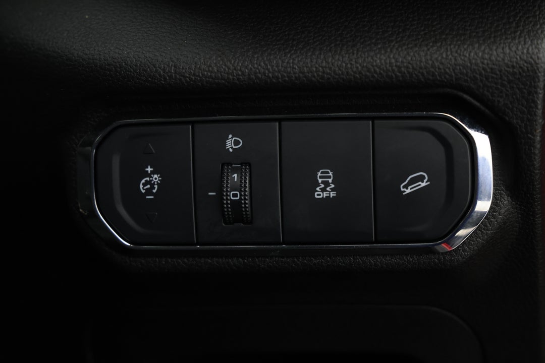 2021 GWM Haval Jolion Ultra, Automatic, 43530 km, Utility Switches/Buttons