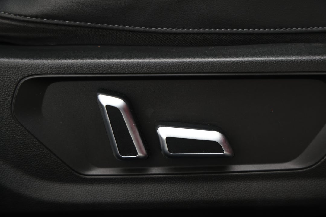 2021 GWM Haval Jolion Ultra, Automatic, 43530 km, Drivers Side Adjustment Panel