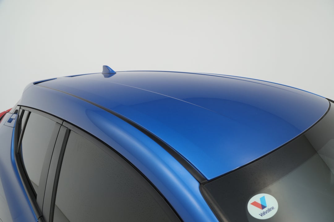 2017 Toyota C-HR (AWD), Automatic, 69255 km, Roof/Sunroof View