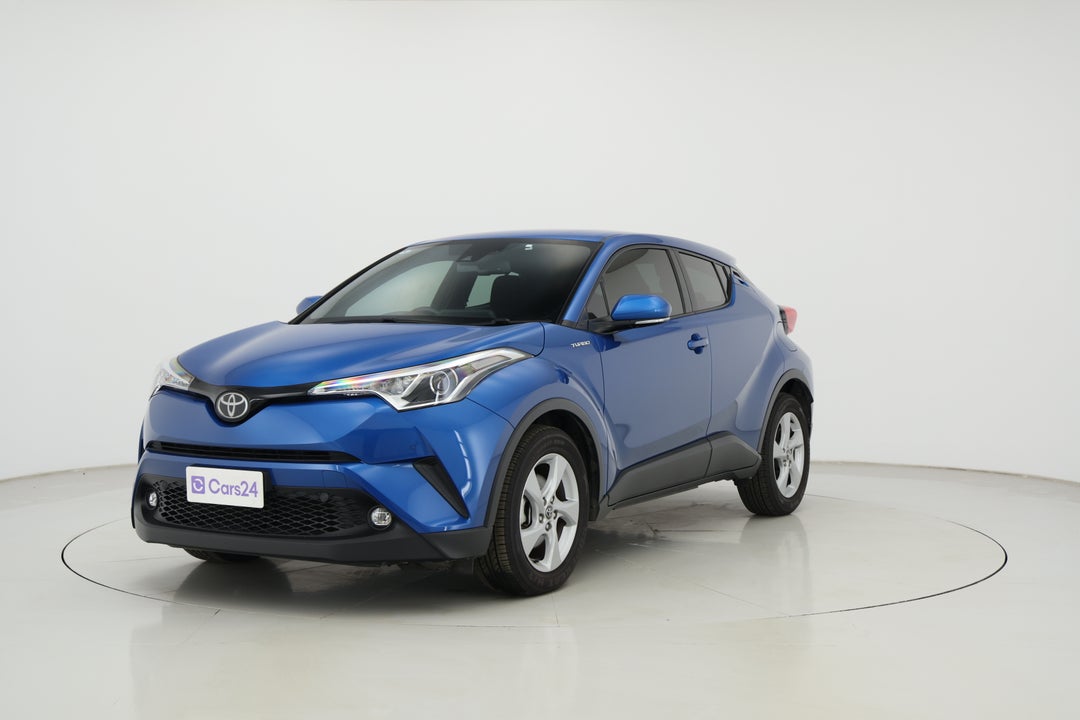 2017 Toyota C-HR (AWD), Automatic, 69255 km, Left Front Diagonal (45- Degree) View