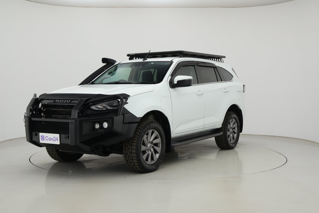 2023 Isuzu MU-X Ls-u (4x4), Automatic, 44711 km, Left Front Diagonal (45- Degree) View