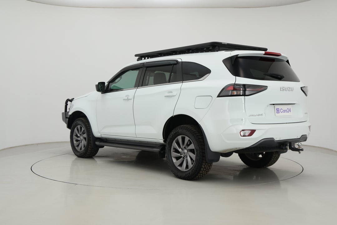 2023 Isuzu MU-X Ls-u (4x4), Automatic, 44711 km, Left Back Diagonal (45- Degree) View