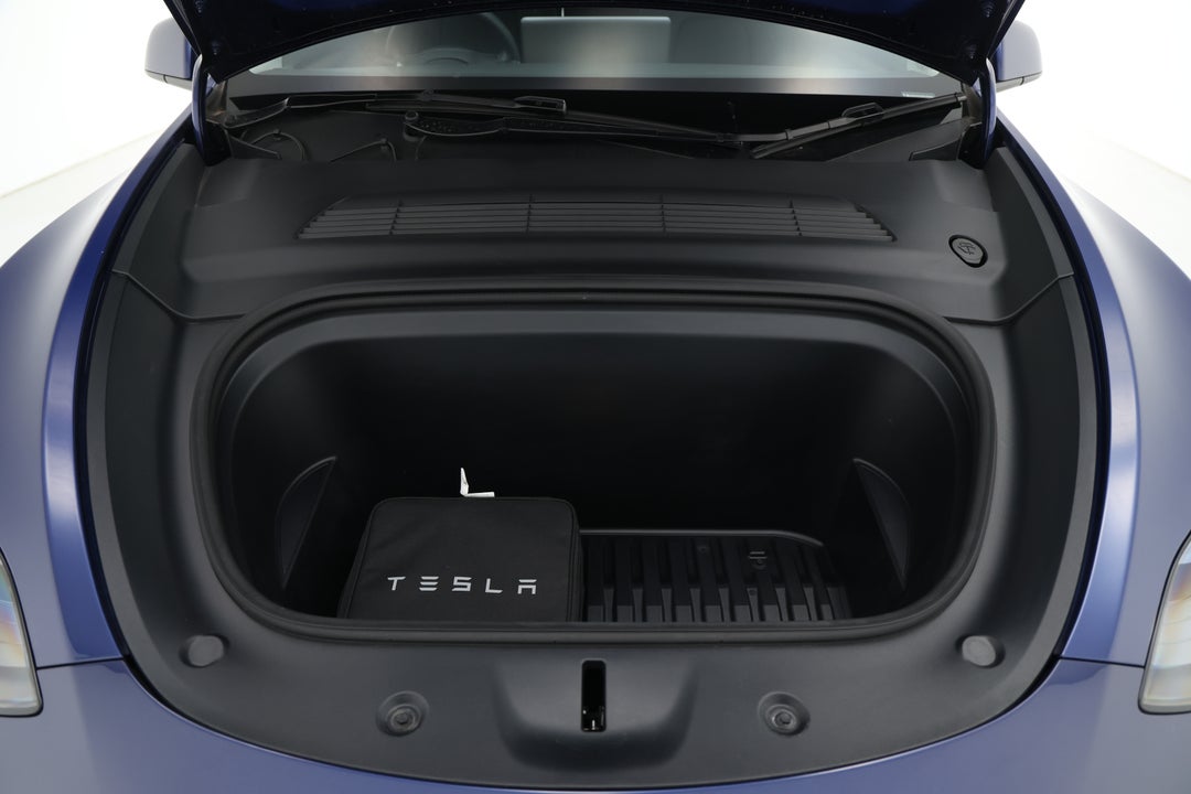 2023 Tesla Model Y Rear-wheel Drive, Automatic, 29917 km, Open Bonnet (Engine)