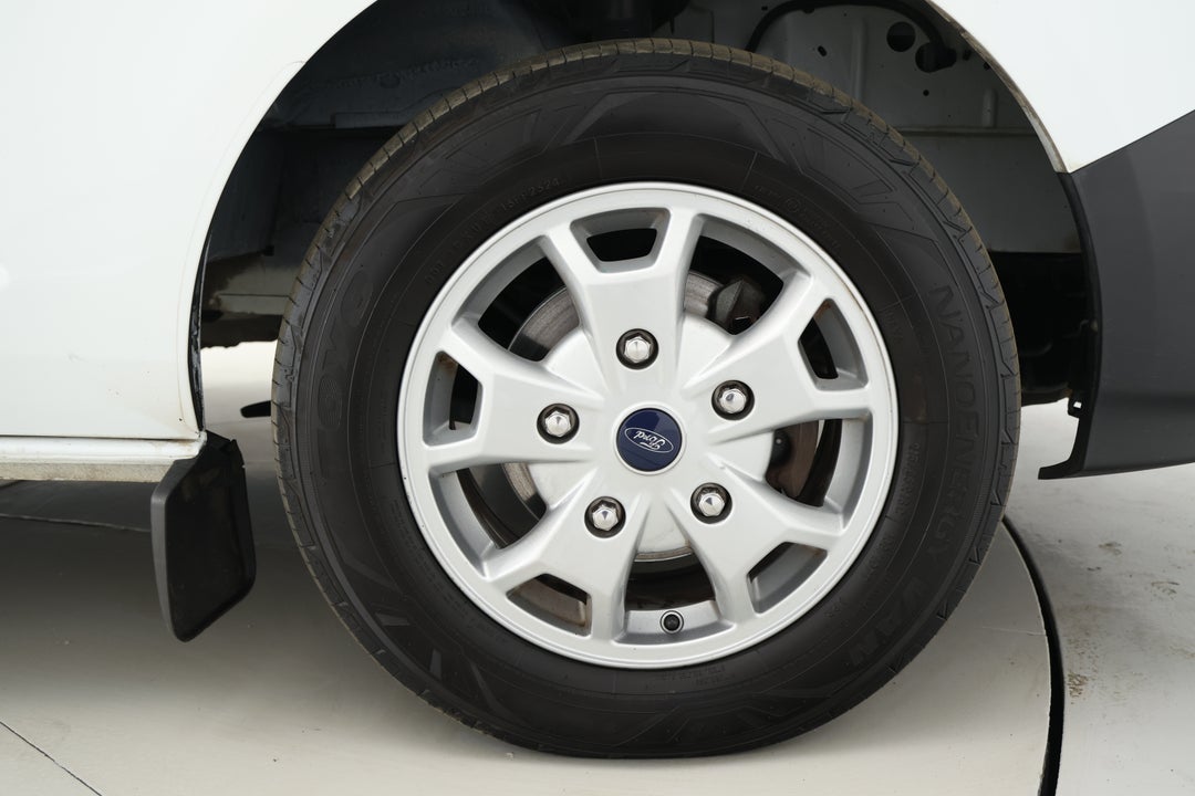 2018 Ford Transit Custom 300s (swb), Automatic, 144665 km, Right Front Wheel