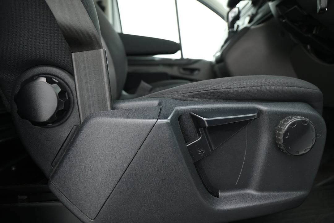 2018 Ford Transit Custom 300s (swb), Automatic, 144665 km, Drivers Side Adjustment Panel