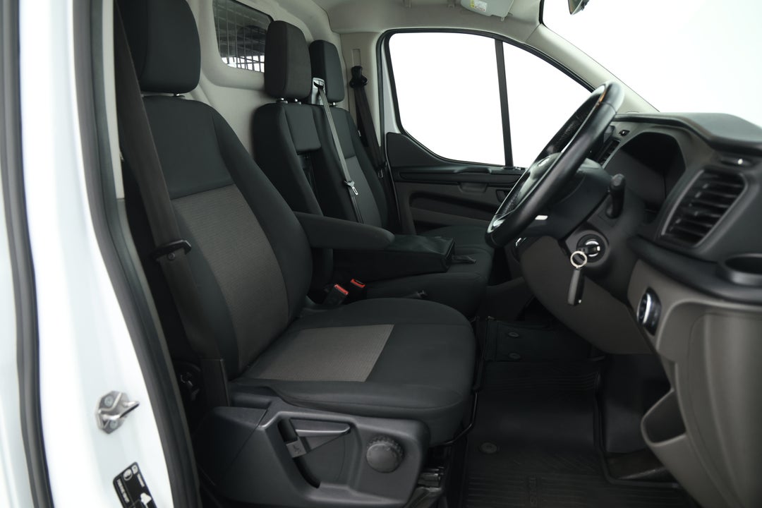 2018 Ford Transit Custom 300s (swb), Automatic, 144665 km, Right Side Front Door Cabin View