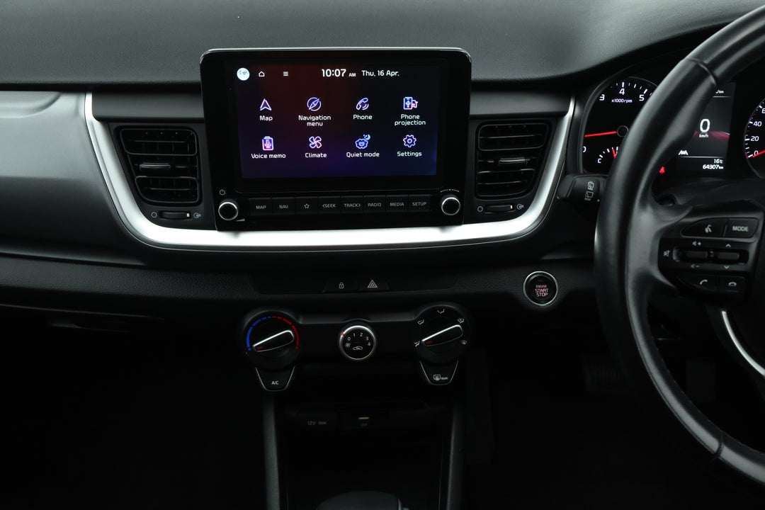 2022 Kia Stonic Sport, Automatic, 64307 km, Center Console