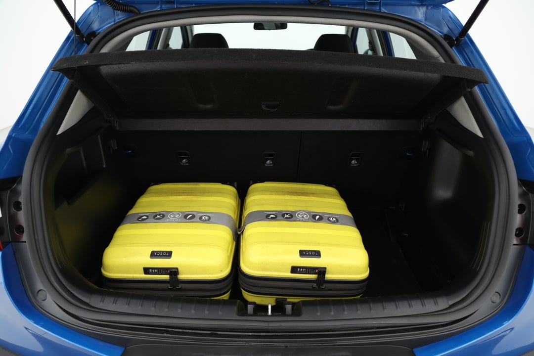 2022 Kia Stonic Sport, Automatic, 64307 km, Boot Inside View with Luggage