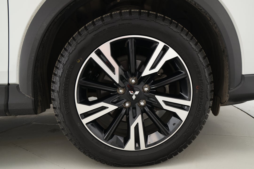 2021 Mitsubishi Eclipse Cross Es (2WD), Automatic, 65045 km, Right Front Wheel