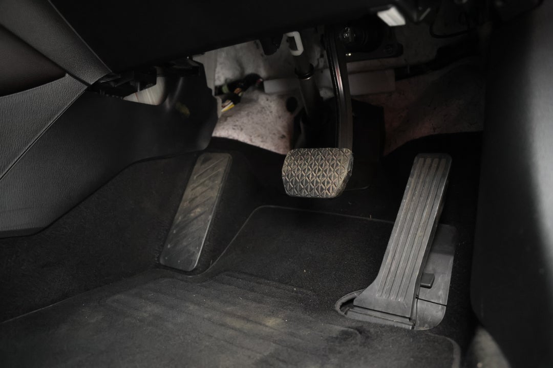 2017 Mazda 6 Gt, Automatic, 72940 km, Pedals and Footmat