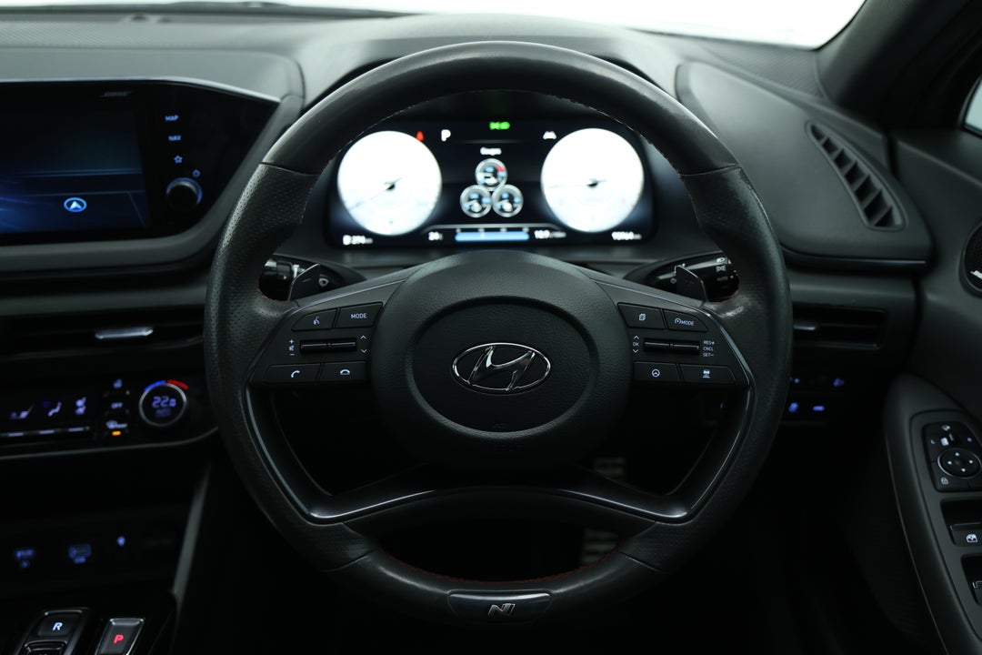 2022 Hyundai Sonata N Line, Automatic, 95964 km, Steering Wheel Close-up