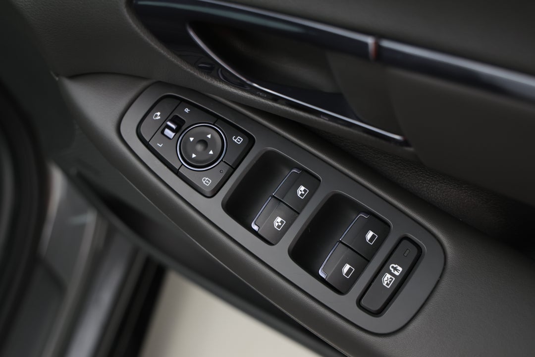 2022 Hyundai Sonata N Line, Automatic, 95964 km, Drivers Side Door Panel Controls