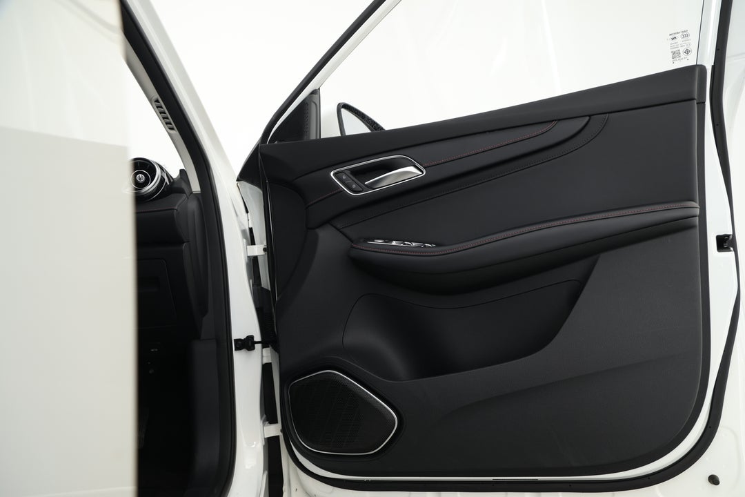 2022 MG HS Vibe, Automatic, 9174 km, Speaker View