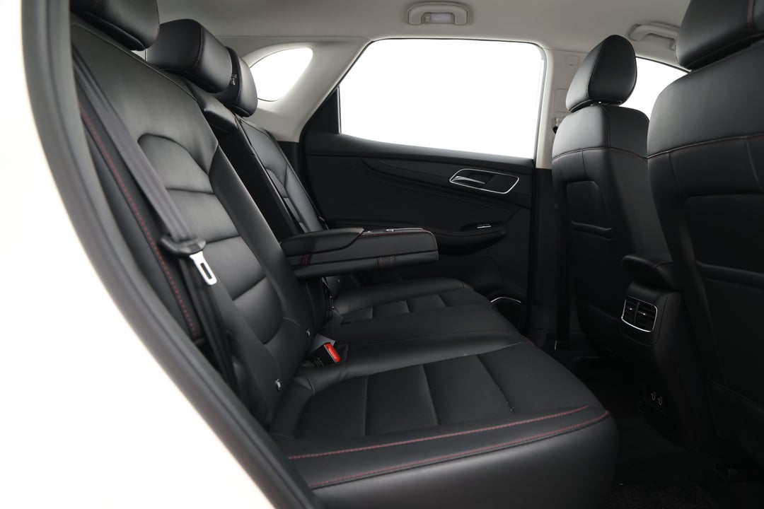 2022 MG HS Vibe, Automatic, 9174 km, Right Side Rear Door Cabin View