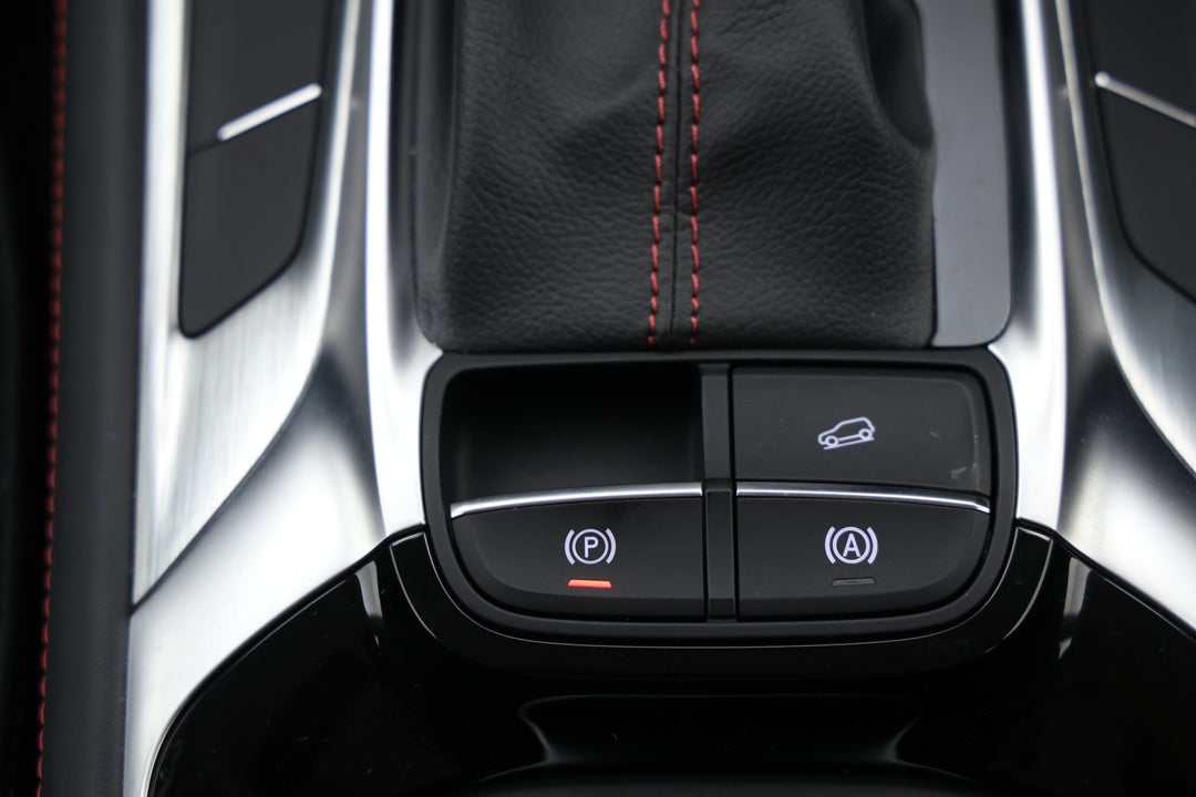 2022 MG HS Vibe, Automatic, 9174 km, Handbrake