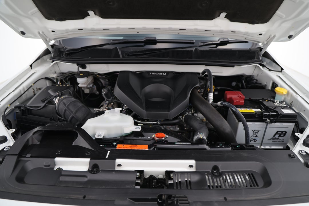 2024 Isuzu Ute MU-X Ls-t, Automatic, 3851 km, Open Bonnet (Engine)