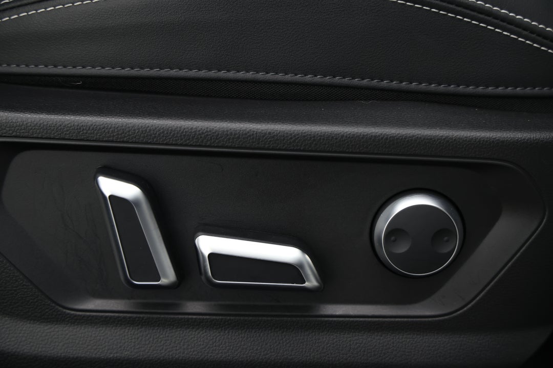 2022 GWM Haval H6 Ultra, Automatic, 62133 km, Drivers Side Adjustment Panel