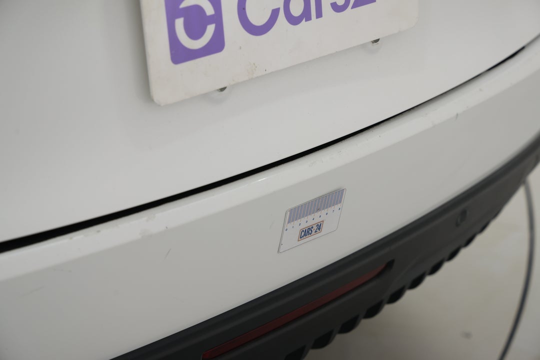 2022 GWM Haval H6 Ultra, Automatic, 62133 km, Bumper Rear Chip