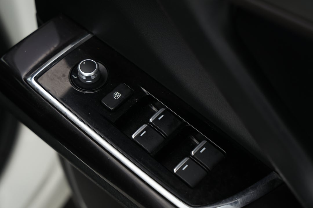 2017 Mazda CX-9 Gt (FWD), Automatic, 173451 km, Drivers Side Door Panel Controls