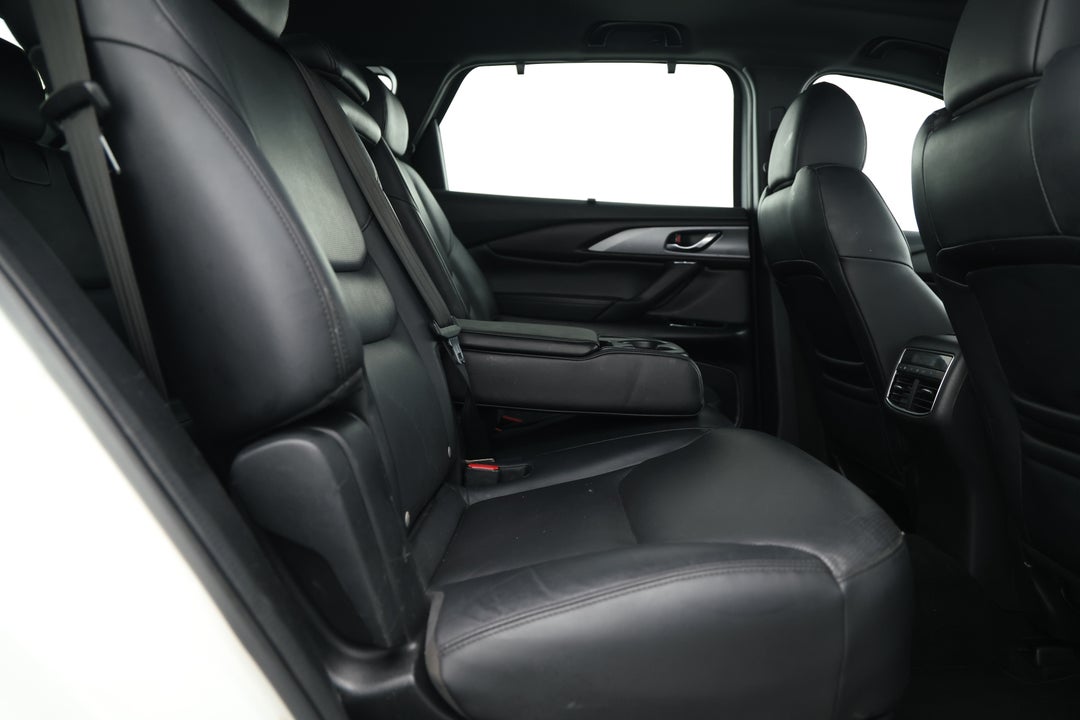 2017 Mazda CX-9 Gt (FWD), Automatic, 173451 km, Right Side Rear Door Cabin View
