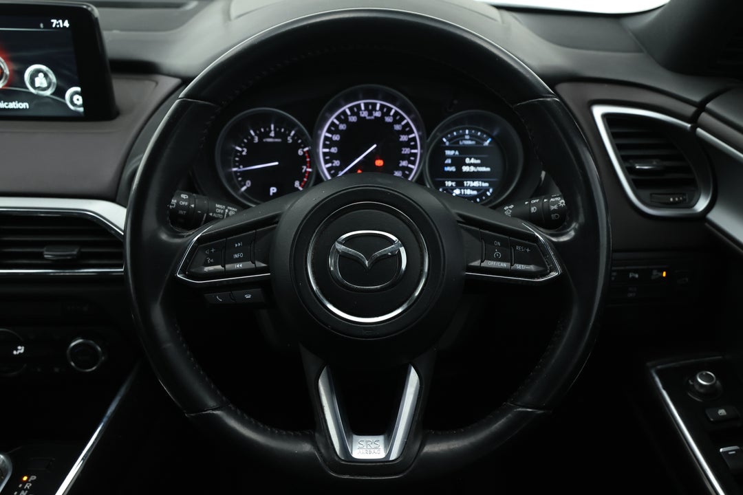 2017 Mazda CX-9 Gt (FWD), Automatic, 173451 km, Steering Wheel Close-up