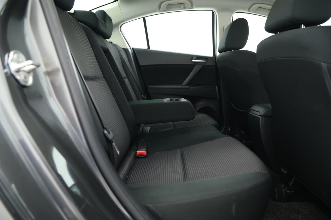 2013 Mazda 3 Neo, Automatic, 72816 km, Right Side Rear Door Cabin View