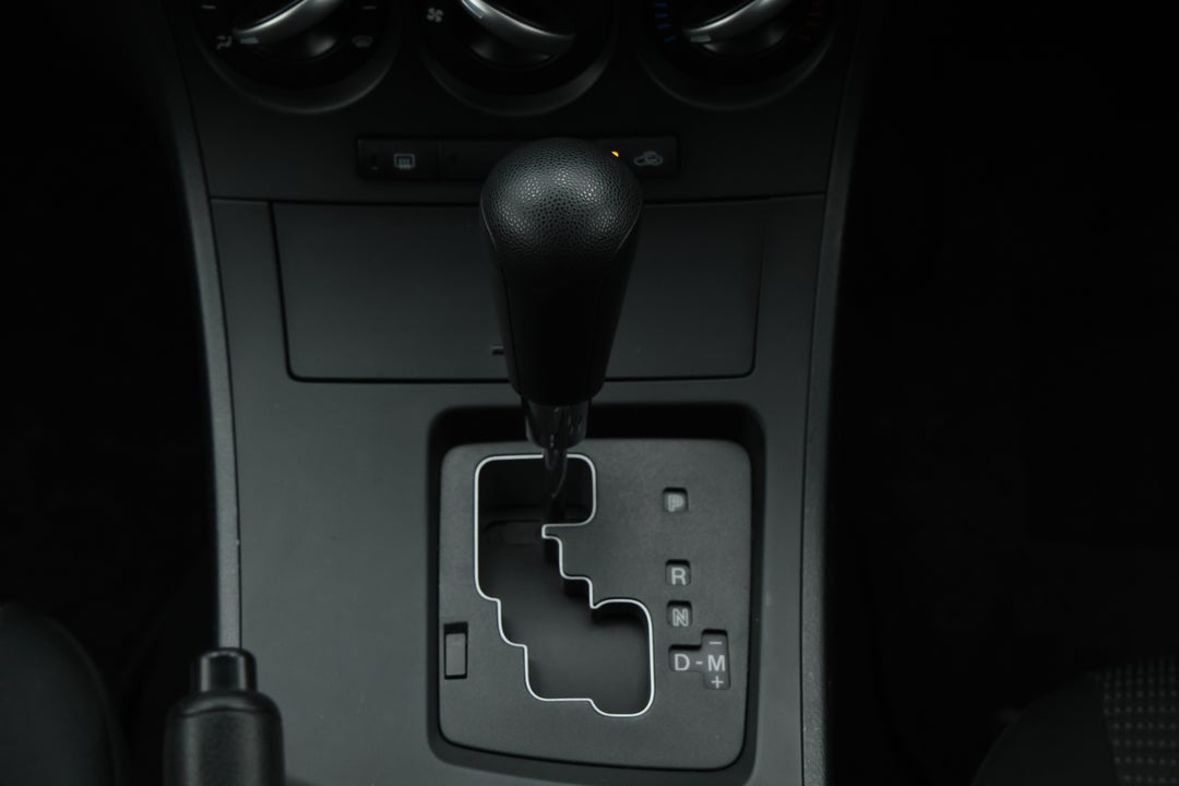 2013 Mazda 3 Neo, Automatic, 72816 km, Gear Lever 