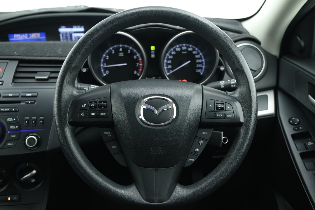 2013 Mazda 3 Neo, Automatic, 72816 km, Steering Wheel Close-up