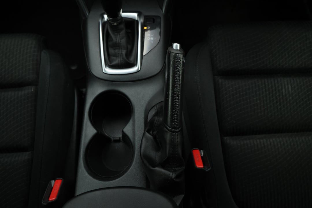 2014 Mazda CX-5 Maxx Sport (4x4), Automatic, 123668 km, Handbrake