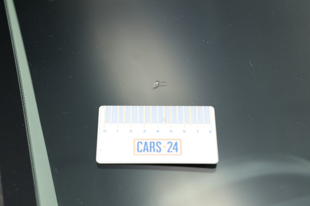 2014 Mazda CX-5 Maxx Sport (4x4), Automatic, 123668 km, Windshield Rear Chip