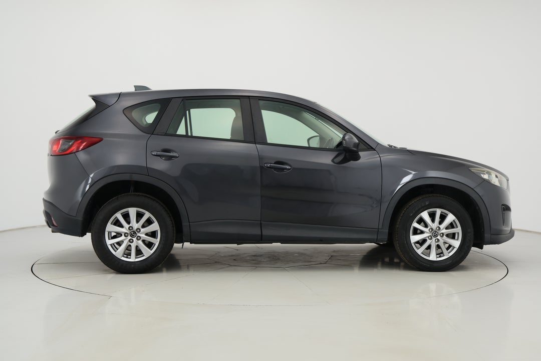 2014 Mazda CX-5 Maxx Sport (4x4), Automatic, 123668 km, Right Side View