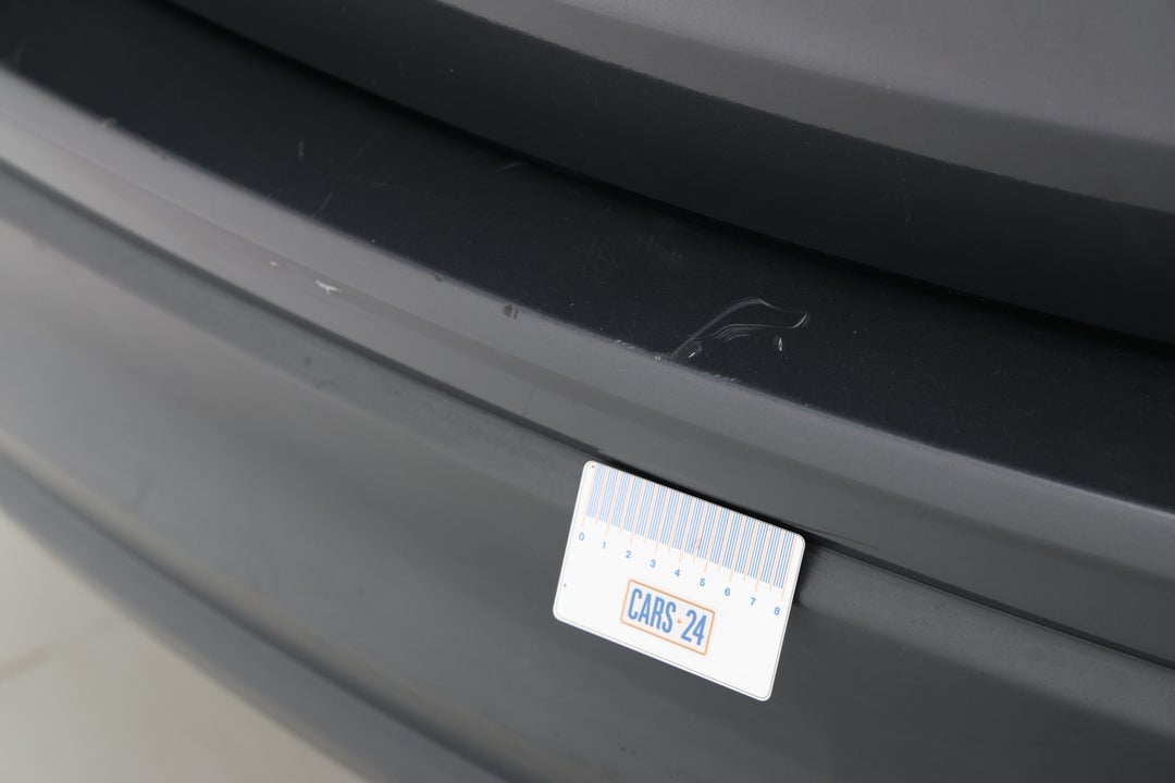 2014 Mazda CX-5 Maxx Sport (4x4), Automatic, 123668 km, Bumper Rear Scratch