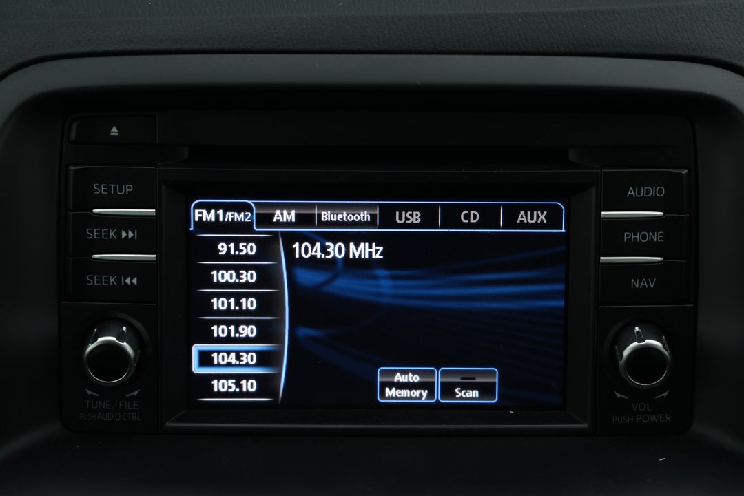 2014 Mazda CX-5 Maxx Sport (4x4), Automatic, 123668 km, Infotainment System