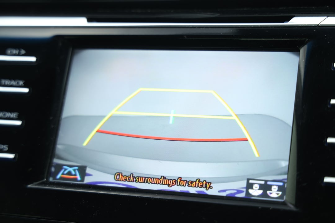 2018 Toyota Camry Ascent, Automatic, 123349 km, Parking Camera