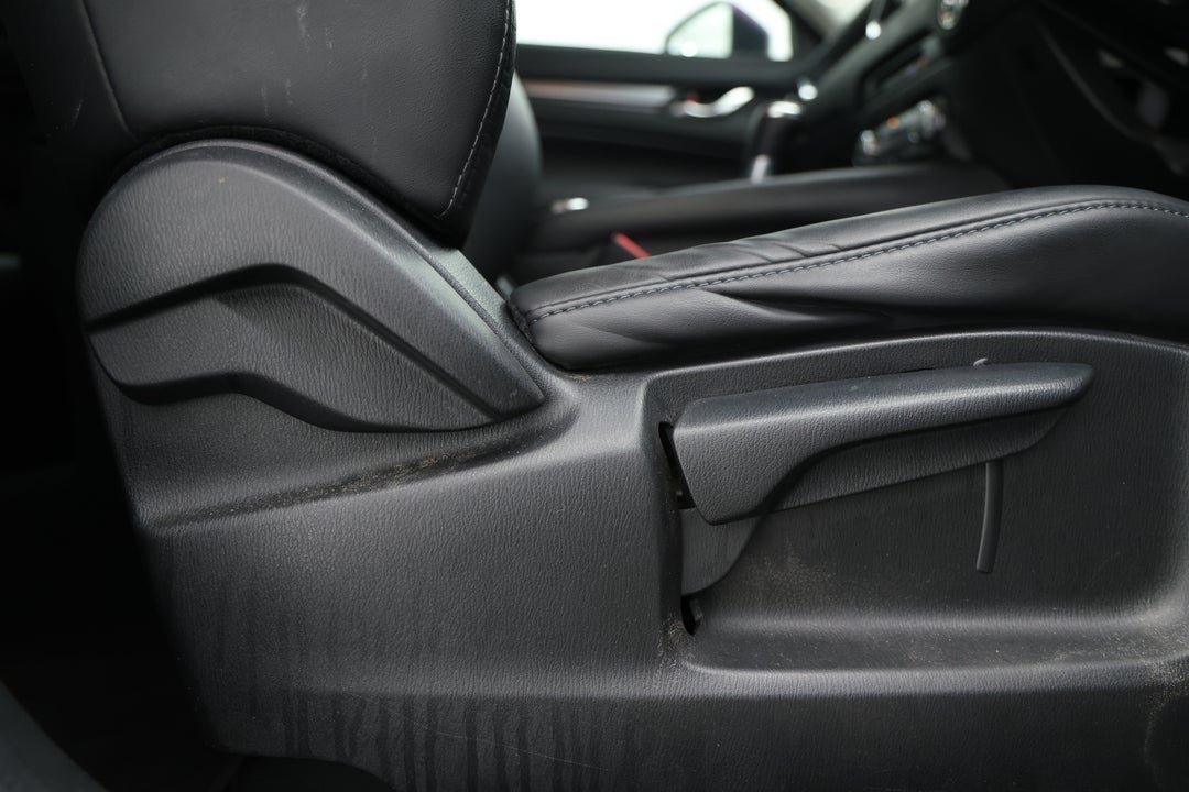 2017 Mazda CX-5 Touring (4x4), Automatic, 162663 km, Drivers Side Adjustment Panel