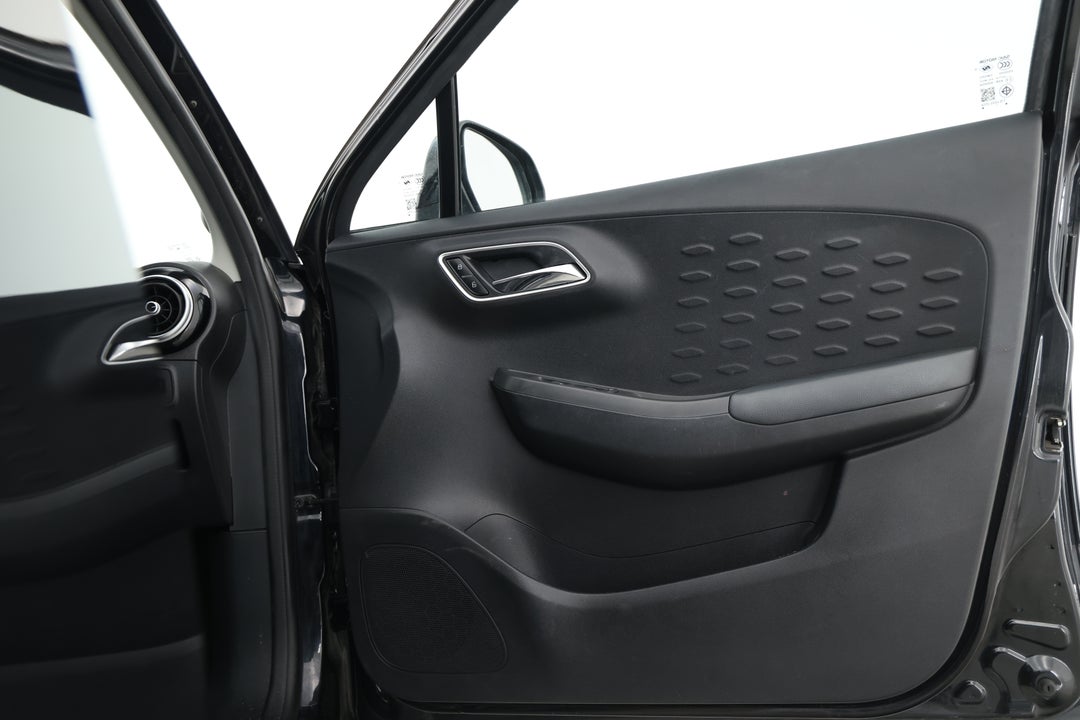 2021 MG Mg3 Auto Excite (with Navigation), Automatic, 114553 km, Speaker View