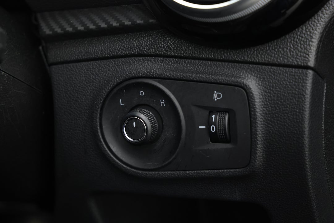 2021 MG Mg3 Auto Excite (with Navigation), Automatic, 114553 km, Utility Switches/Buttons