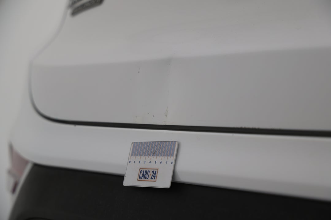 2019 Hyundai Santa Fe Highlander Crdi (AWD), Automatic, 90713 km, Boot / Tailgate Tailgate Dent