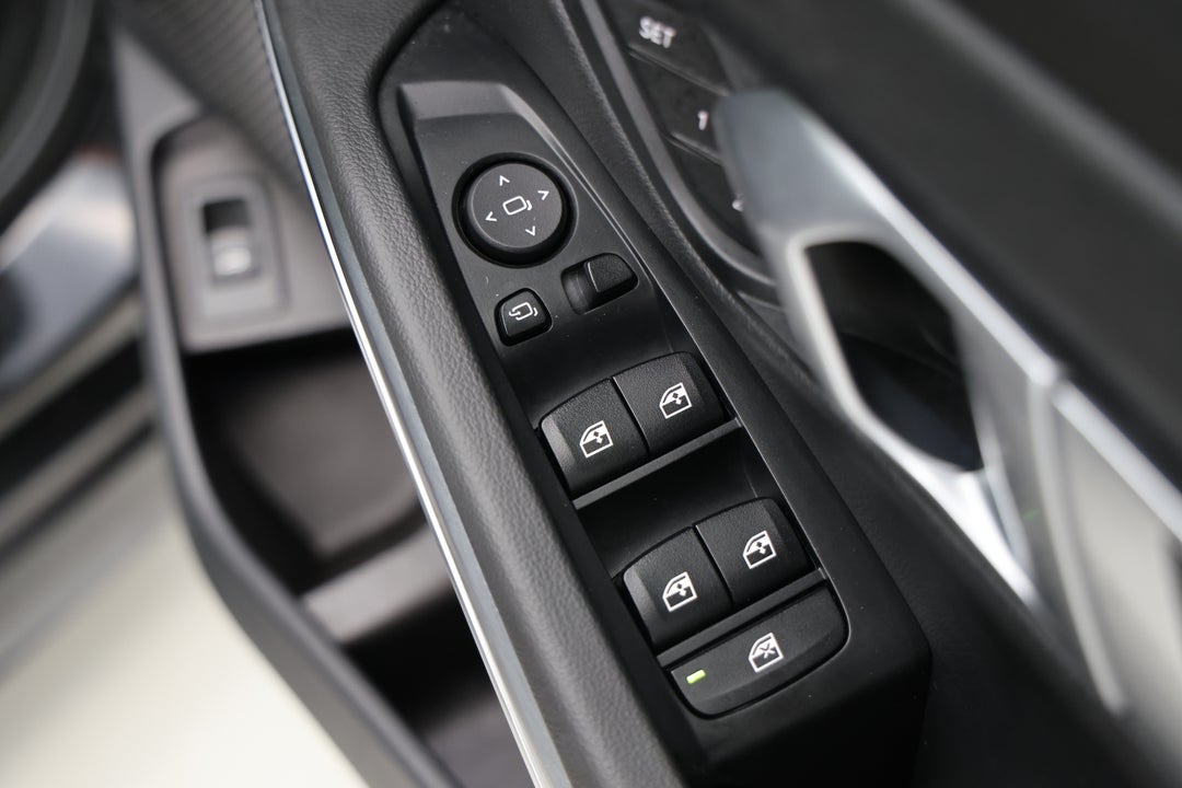 2021 BMW 3 30i M Sport, Automatic, 72625 km, Drivers Side Door Panel Controls